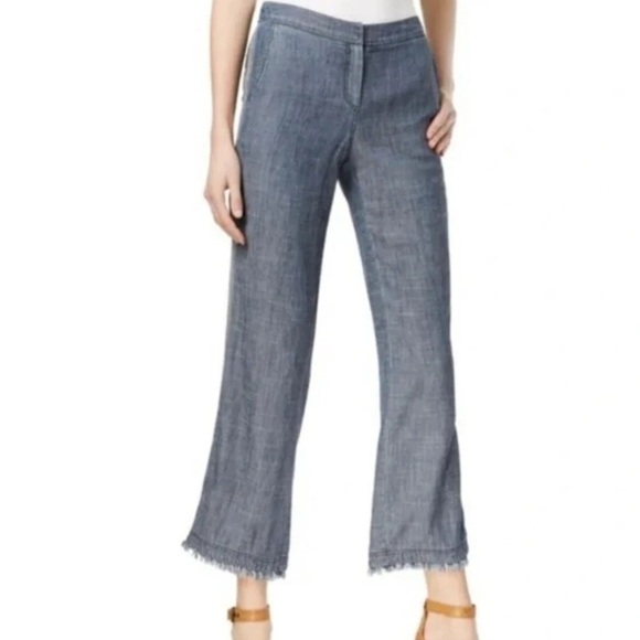 Trina Turk Two Tone Chambray Cropped Pants | 6 - Picture 3 of 8